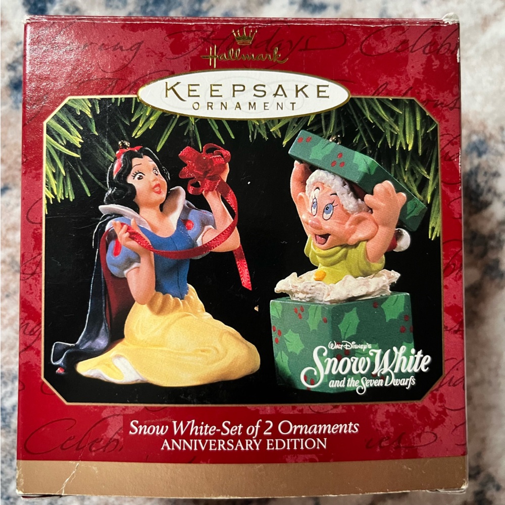 Hallmark Disney Keepsake Snow White & Seven Dwarfs Anniversary Edition Ornament